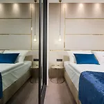 게스트하우스 Flos Luxury 4*