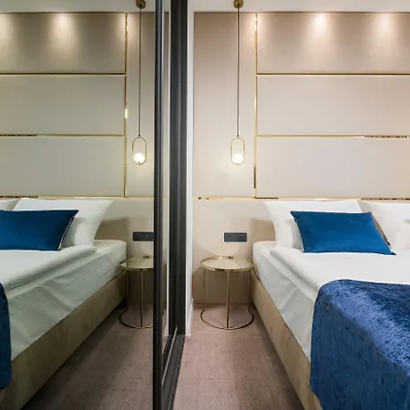 Pensionat Flos Luxury 4*