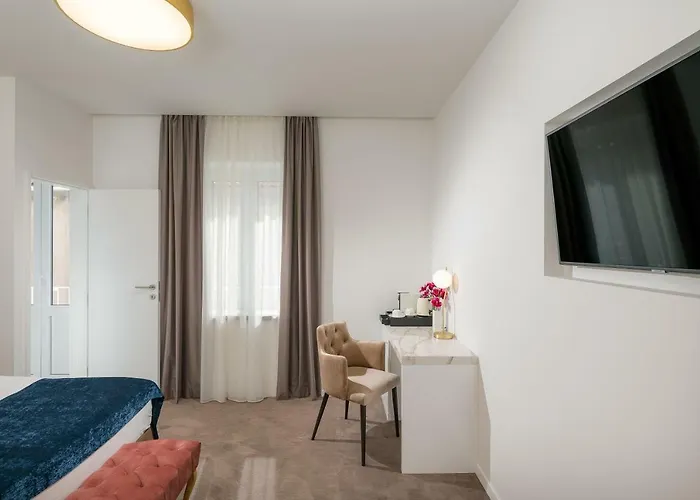 Flos Luxury 4* Split