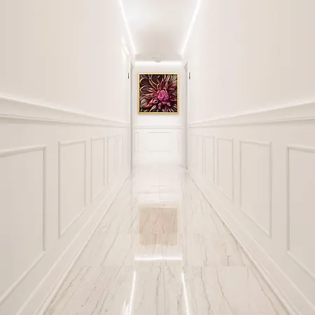 Flos Luxury Pensionat Split