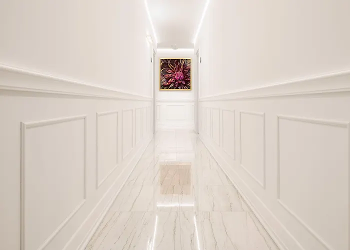 Flos Luxury בית הארחה ספליט